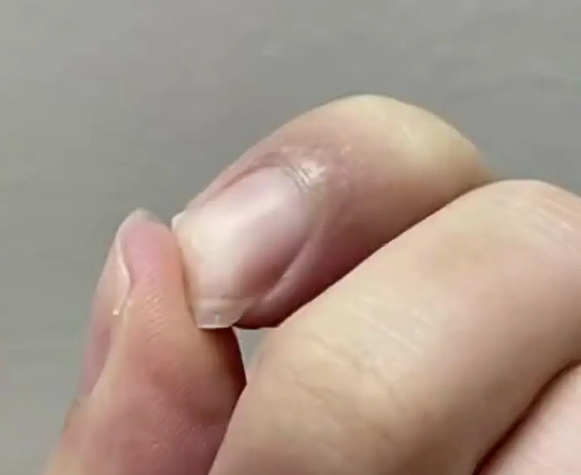 ハンドネイル AMI Nailsalonのネイルデザイン