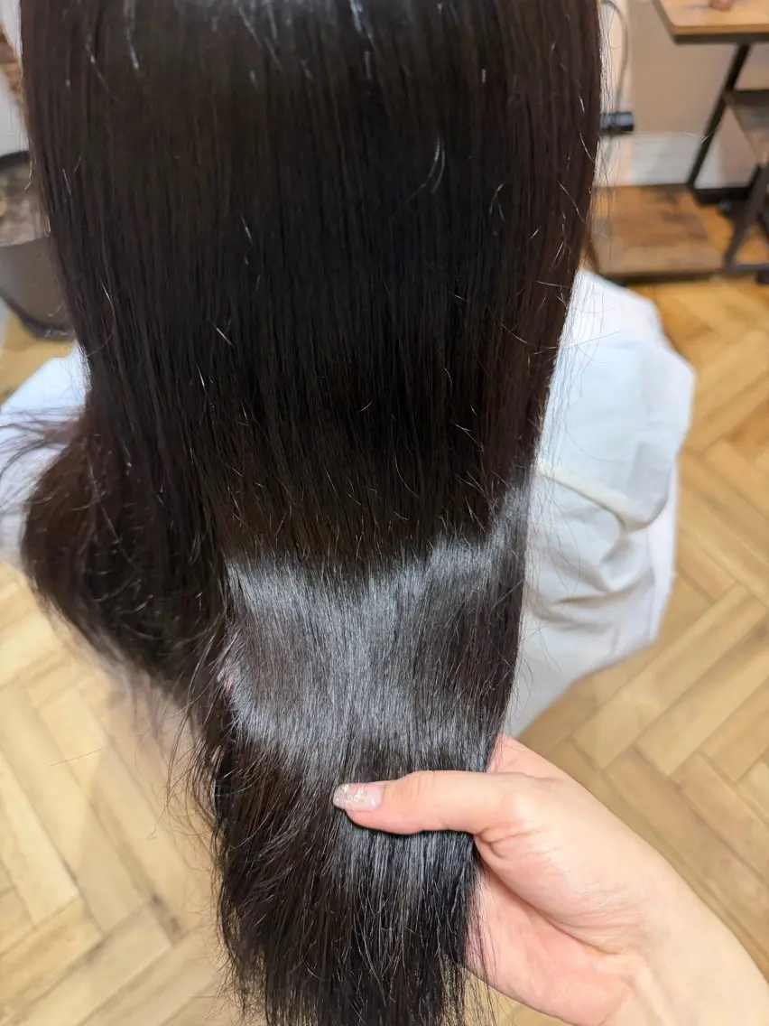 セミロング ヘアカラー 柿本ひな / カラーモデル様募集中のヘアスタイル