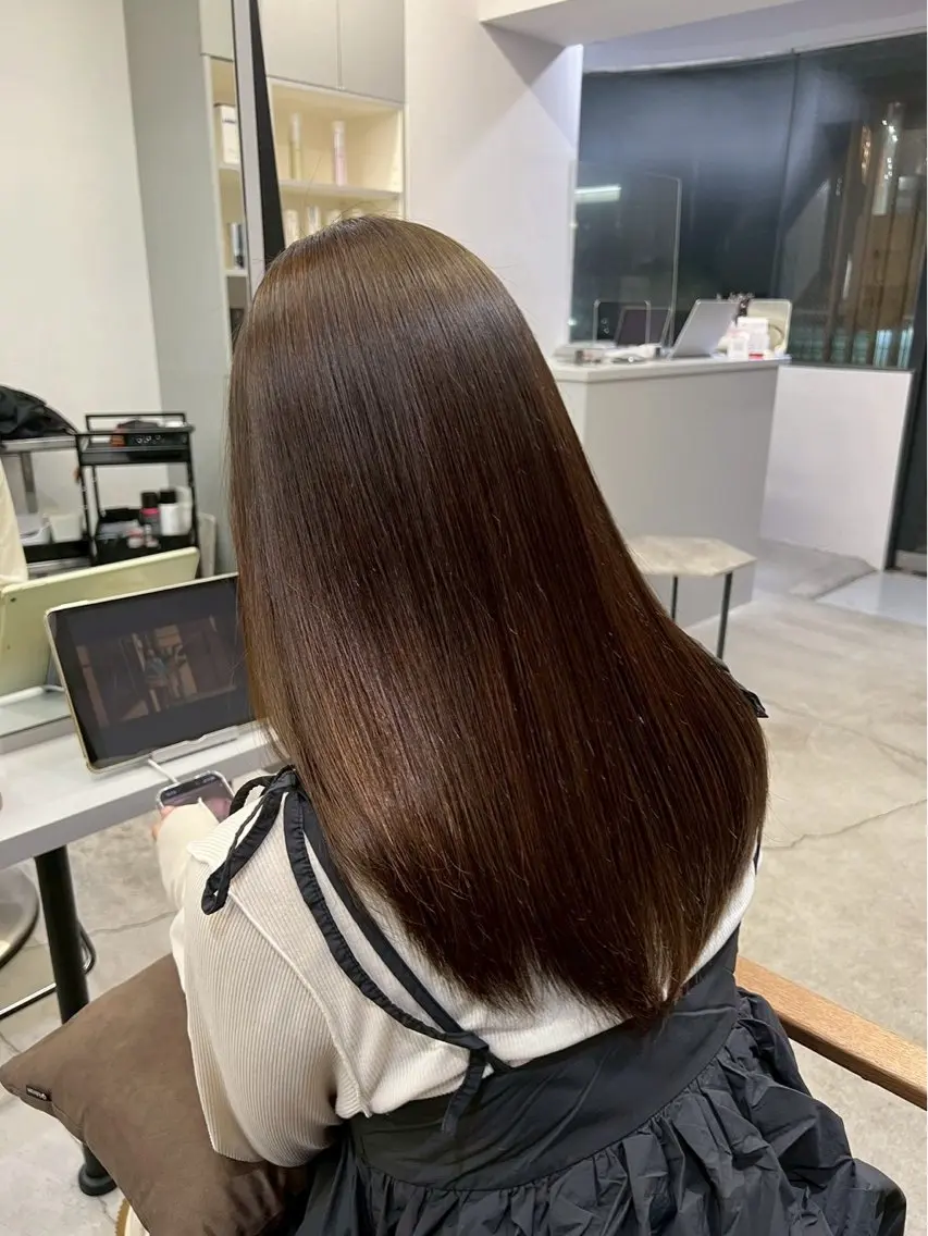セミロング パーマ 縮毛矯正 ハイトーンカラー が絶対可愛い✨泰聖✨のヘアスタイル