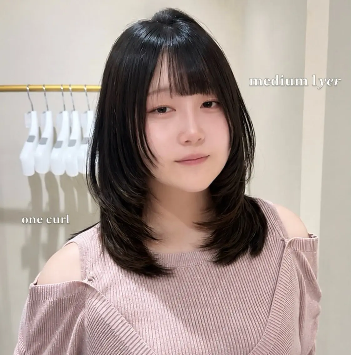 ミディアム カット レイヤー/韓国ヘア 角岡泉希のヘアスタイル