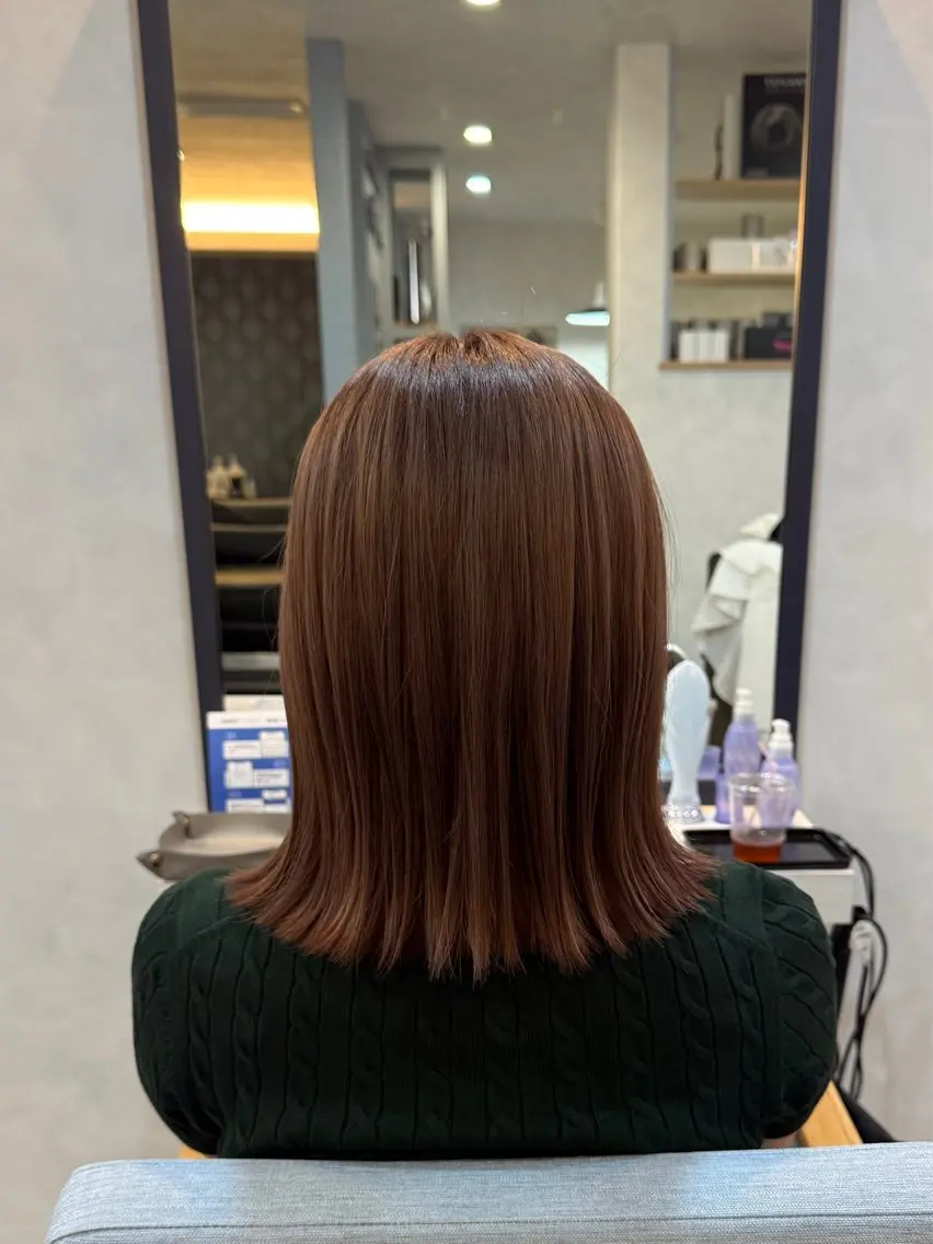 ミディアム ハイライト 髪質改善 縮毛矯正 ヘアカラー 髪のお悩みお任せ ください坂 要司のヘアスタイル