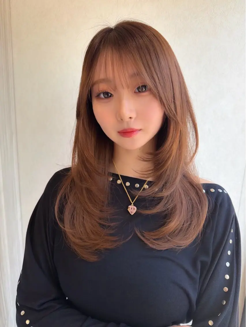セミロング 山口 祐美帆のヘアスタイル