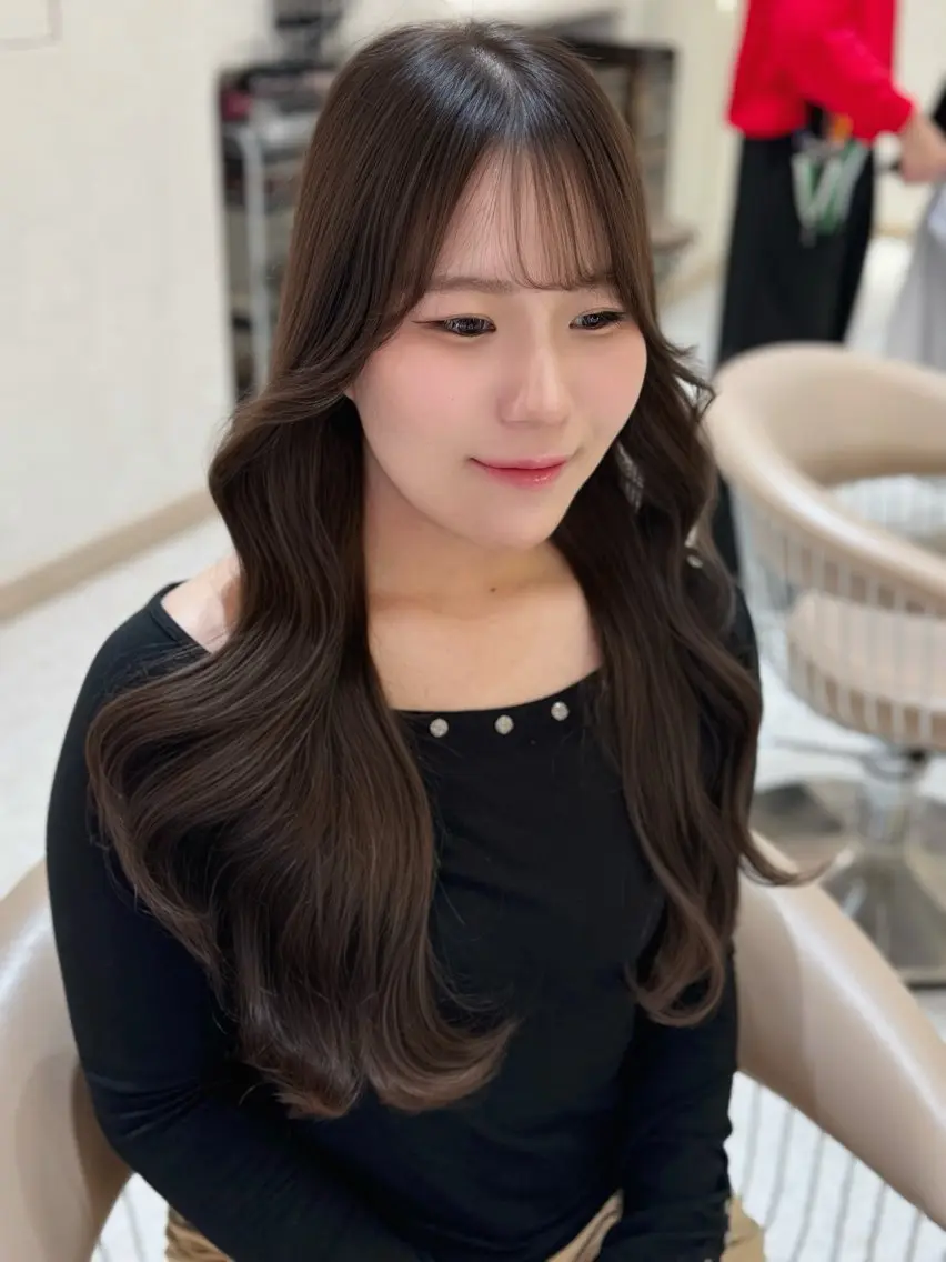 ロング くびれヘア ヘアカラー トリートメント ヘアセット ホノカ🫧 モデル募集のヘアスタイル