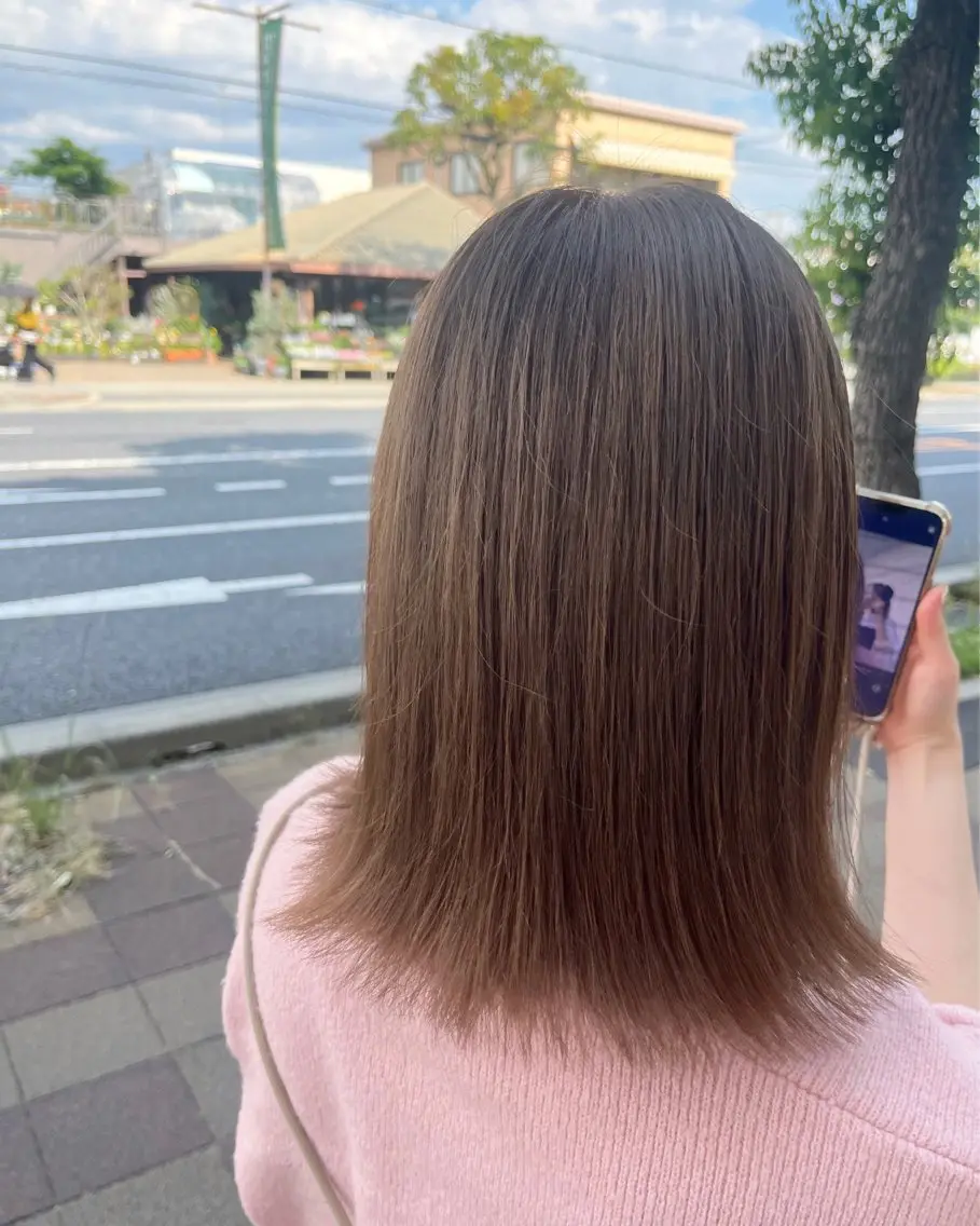ミディアム カラー ブリーチ オリーブカラー RuLaN AMIのヘアスタイル