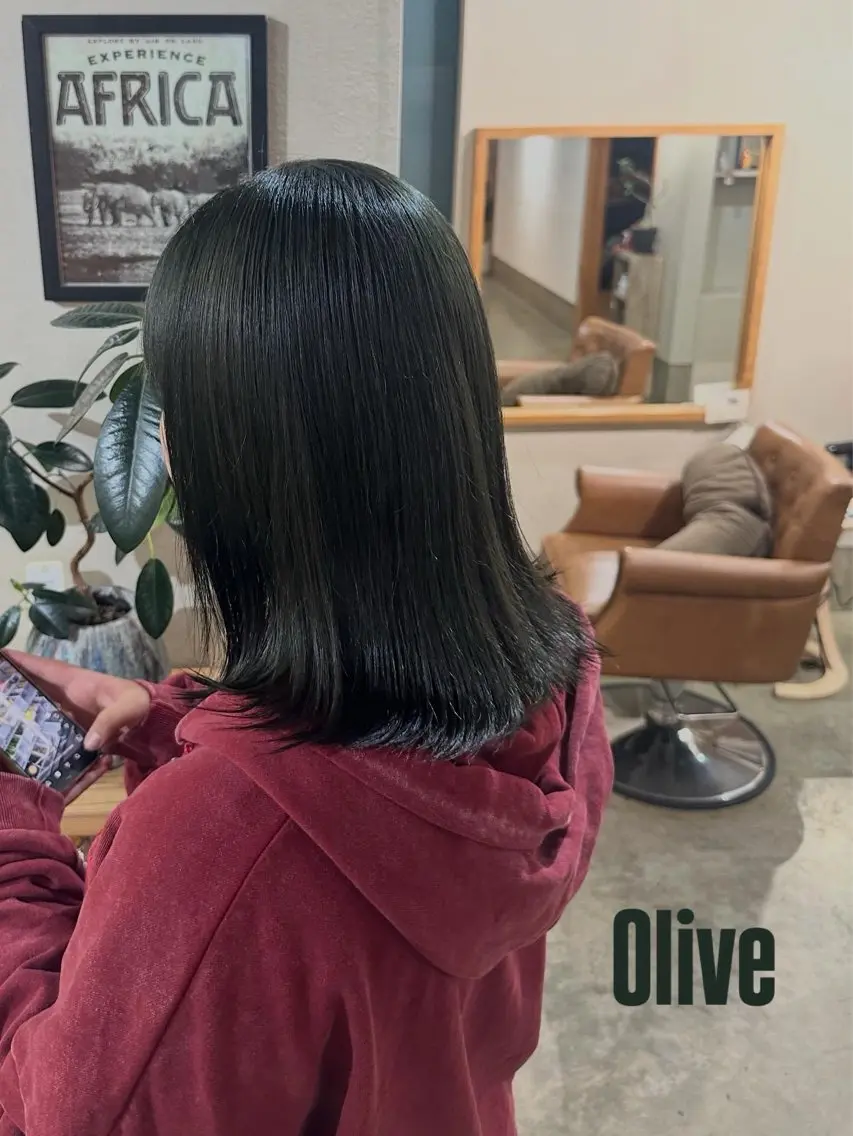 ミディアム ヘアカラー 大石 楓のヘアスタイル