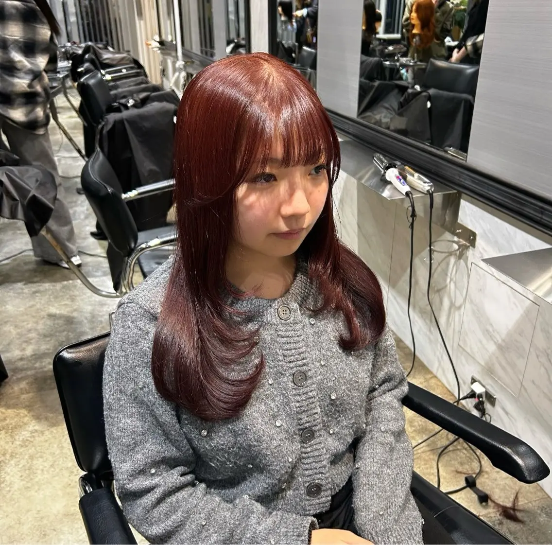 🤍レイヤーカット(顔まわりのみも可) +ワンカラー+髪質改善ヘアエステ🤍の写真