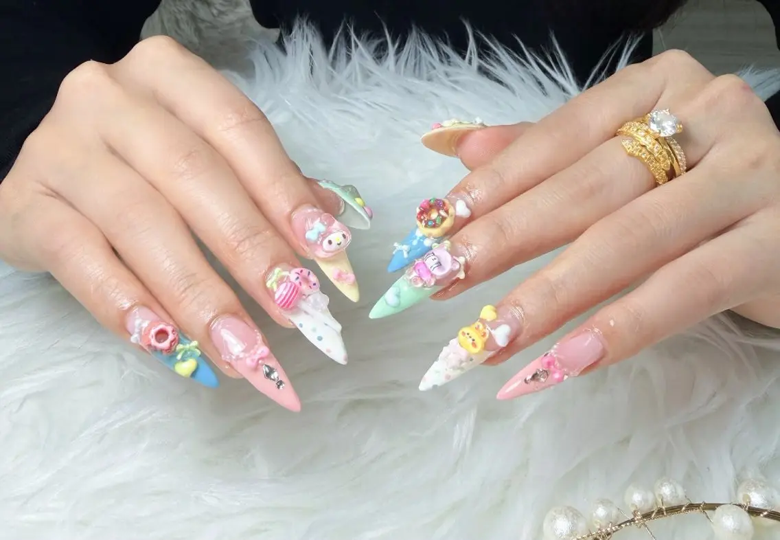 ネイル ハンドネイル King Nail Hanaのネイルデザイン