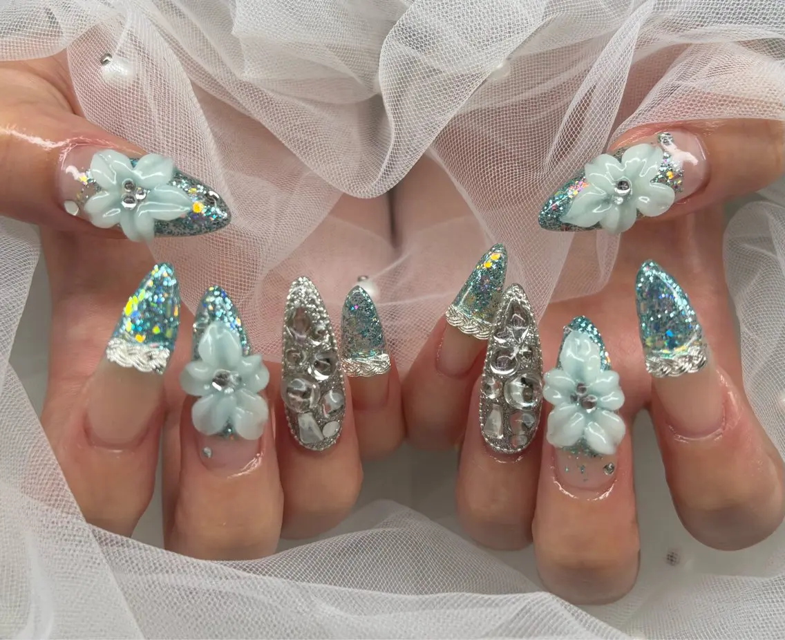ネイル ロングネイル ハンドネイル NAILSALON ViViのネイルデザイン