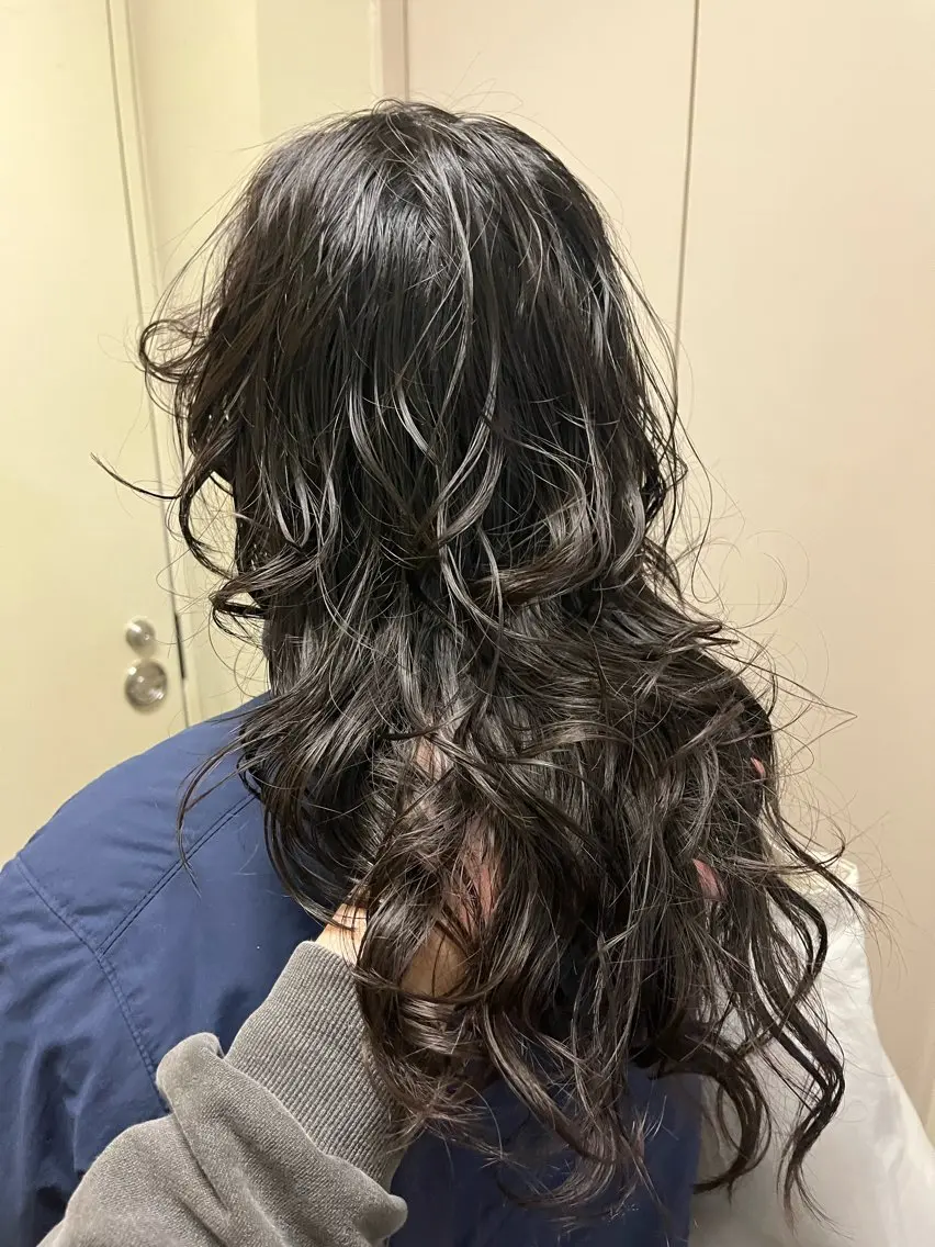 ロング 6/5まで目黒店 カラー🎀ミカゼのヘアスタイル