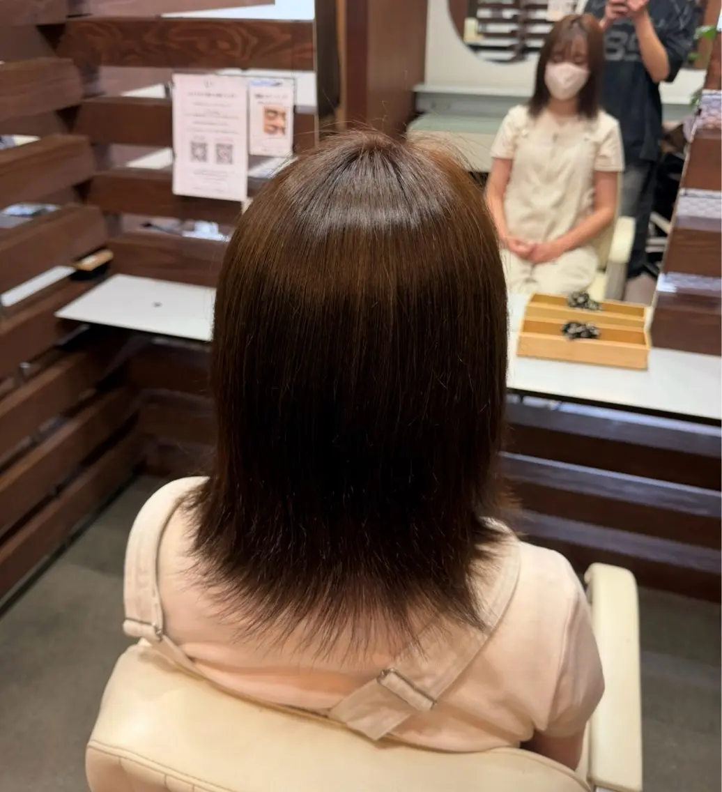 セミロング 縮毛矯正 LiL しおんのヘアスタイル