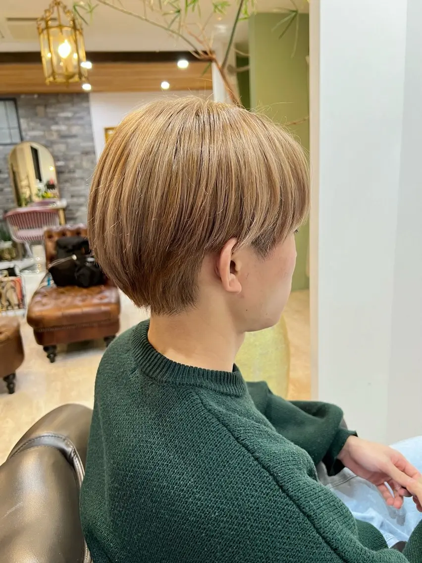 ショート カラー メンズ メンズブリーチ ベージュカラー ブリーチ ダブルカラー ショートヘア 増田 ルナのヘアスタイル