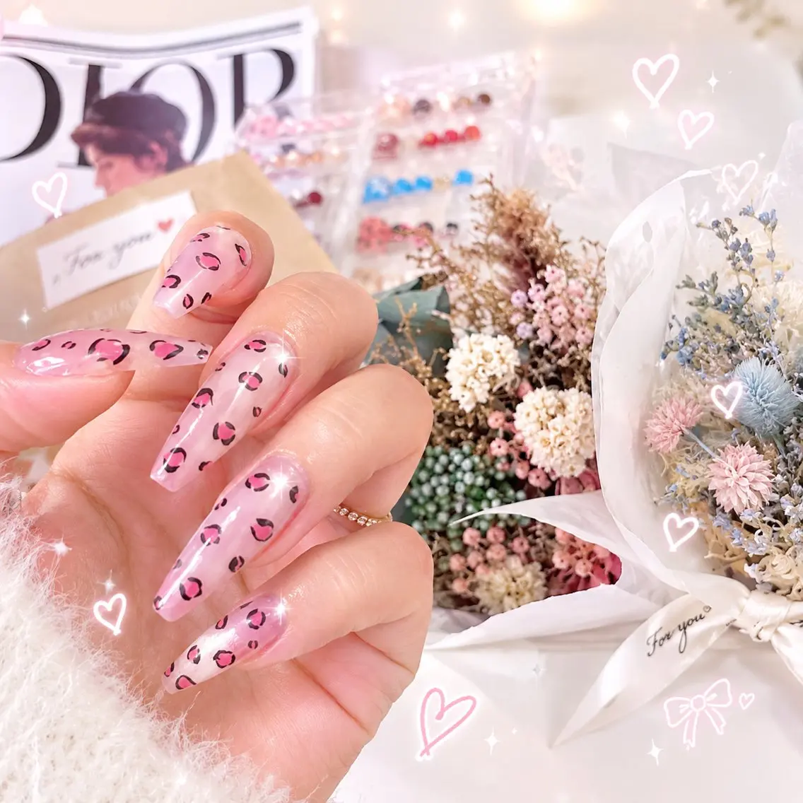 ネイル アニマル柄 オーロラネイル チークネイル フラッシュネイル フラワーネイル B•U Nail大宮 長さだし専門店のネイルデザイン