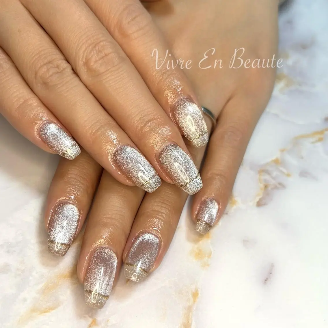 ネイル アートネイル ミラーネイル S Nailのネイルデザイン