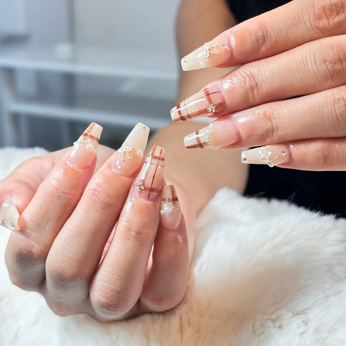 ネイル 桜ネイル 長さ出し フレンチネイル 韓国ネイル マグネットネイル ハンドネイル Kiwami nailsalonのネイルデザイン