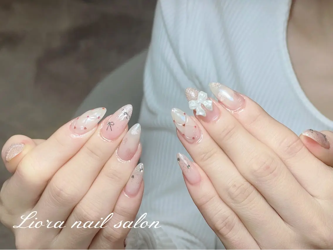 ネイル チークネイル フットネイル フレンチネイル ジェルネイル ガーリー ハンドネイル Liora ネイル スカルプ専門店のネイルデザイン