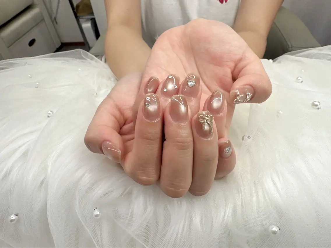 ネイル ハンドネイル MIKIネイル YUKAのネイルデザイン