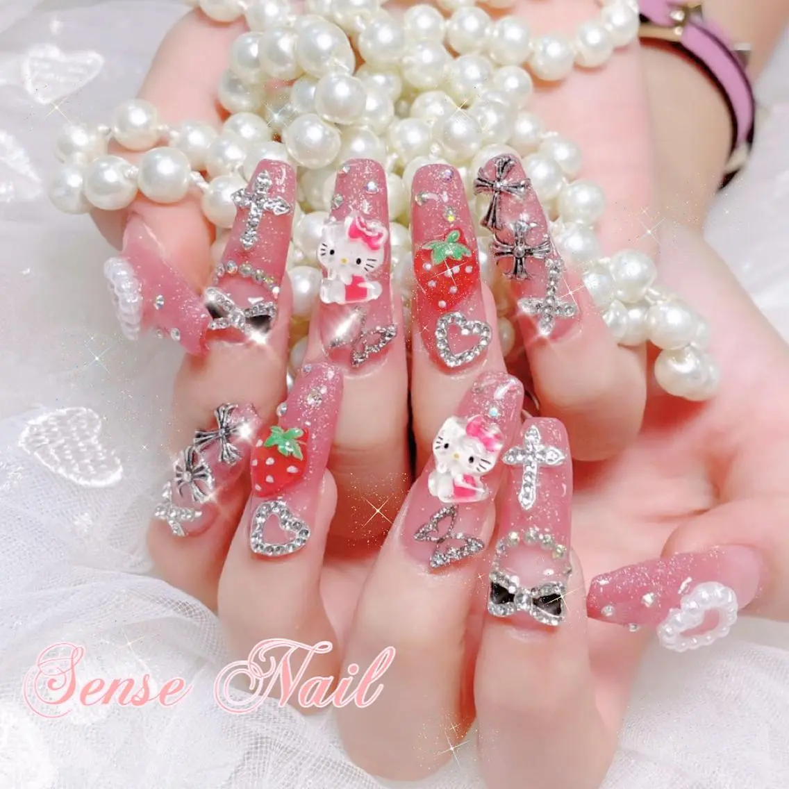 ネイル ハンドネイル ハンドケア Feinn Ink💕のネイルデザイン
