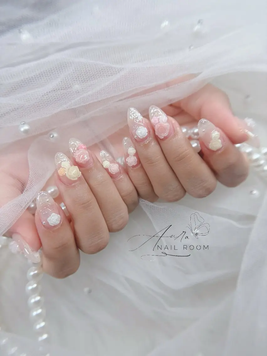 ネイル Aura Nail Roomのネイルデザイン