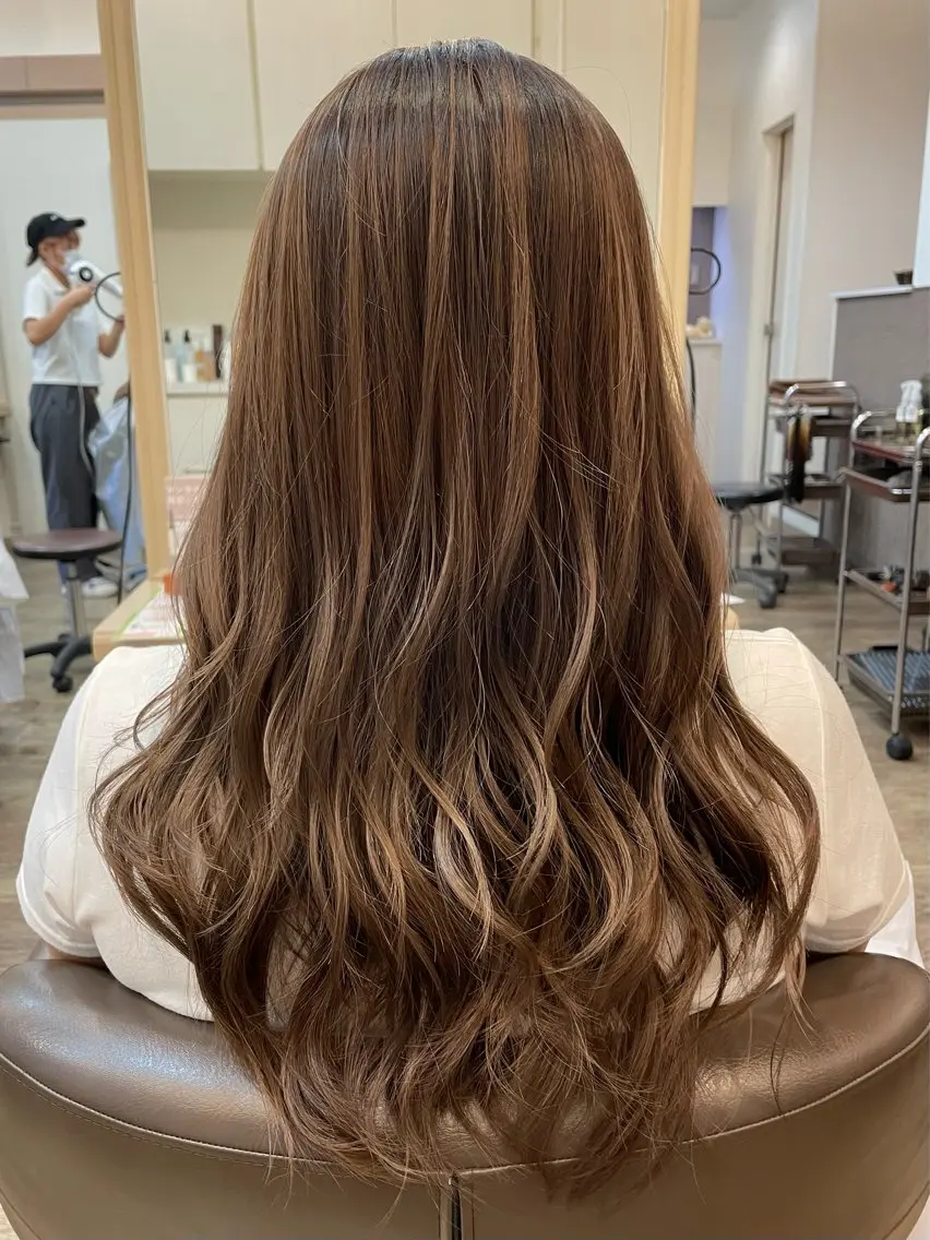 セミロング カット ヘアカラー sawa tamaeのヘアスタイル