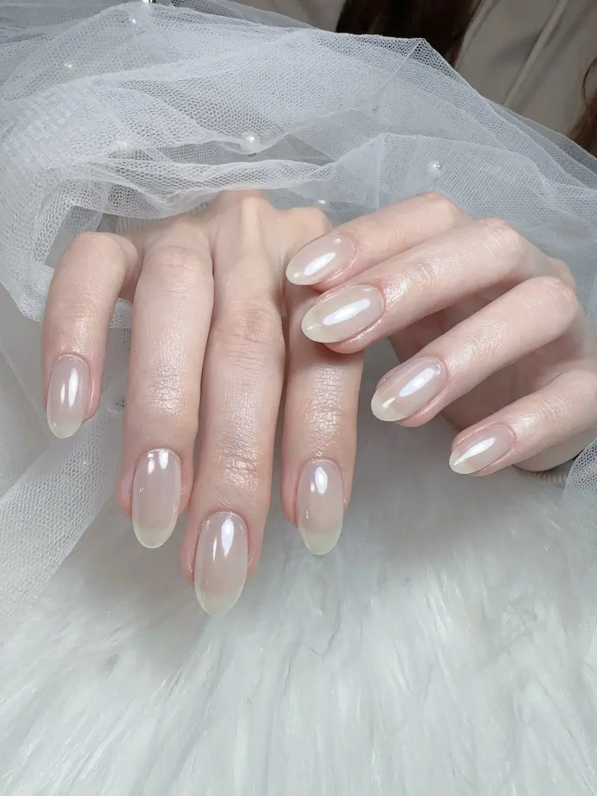 ミラー/オーロラネイルの写真