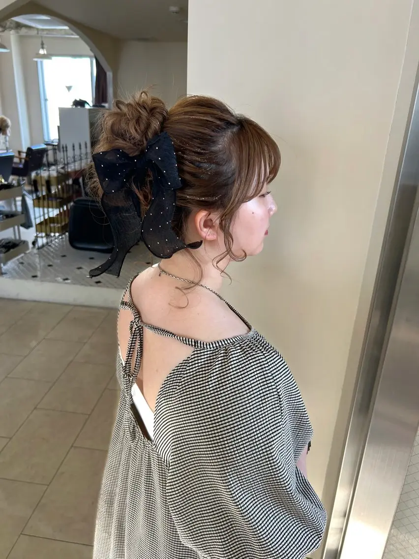 ミディアム ヘアアレンジ ヘアセット 🫧透明感ボブ/ ハイトーン.nanoのヘアスタイル