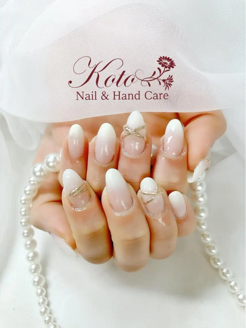 ネイル 長さ出し ジェルネイル 持ち込み ニュアンスネイル 赤色 Nail Salon KOTOのネイルデザイン