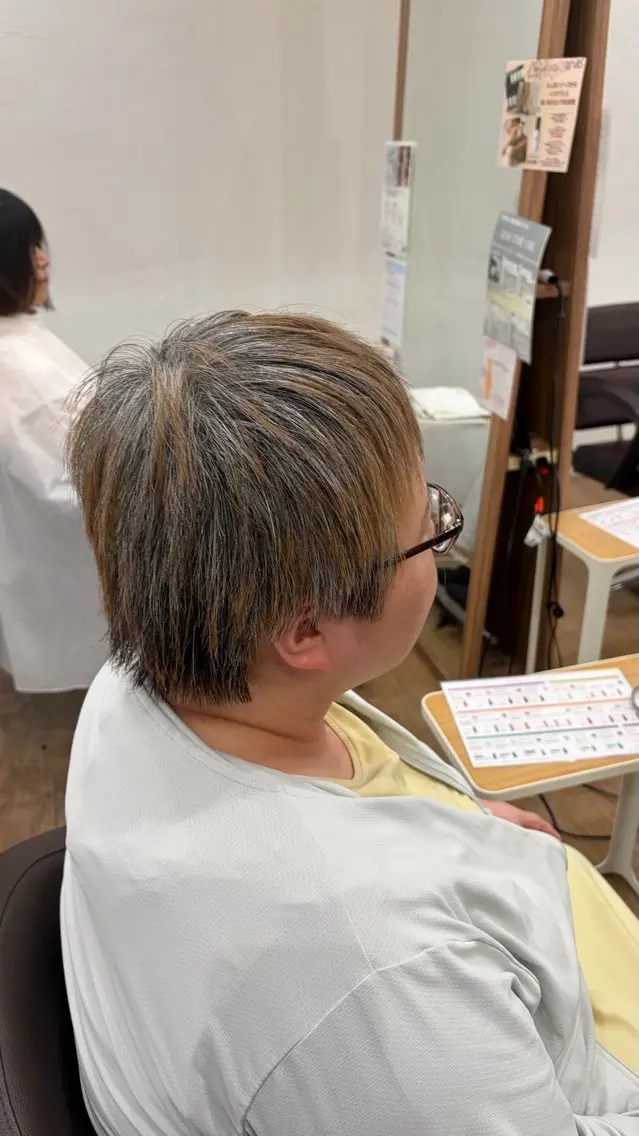 ショート やぶかみ りんのヘアスタイル