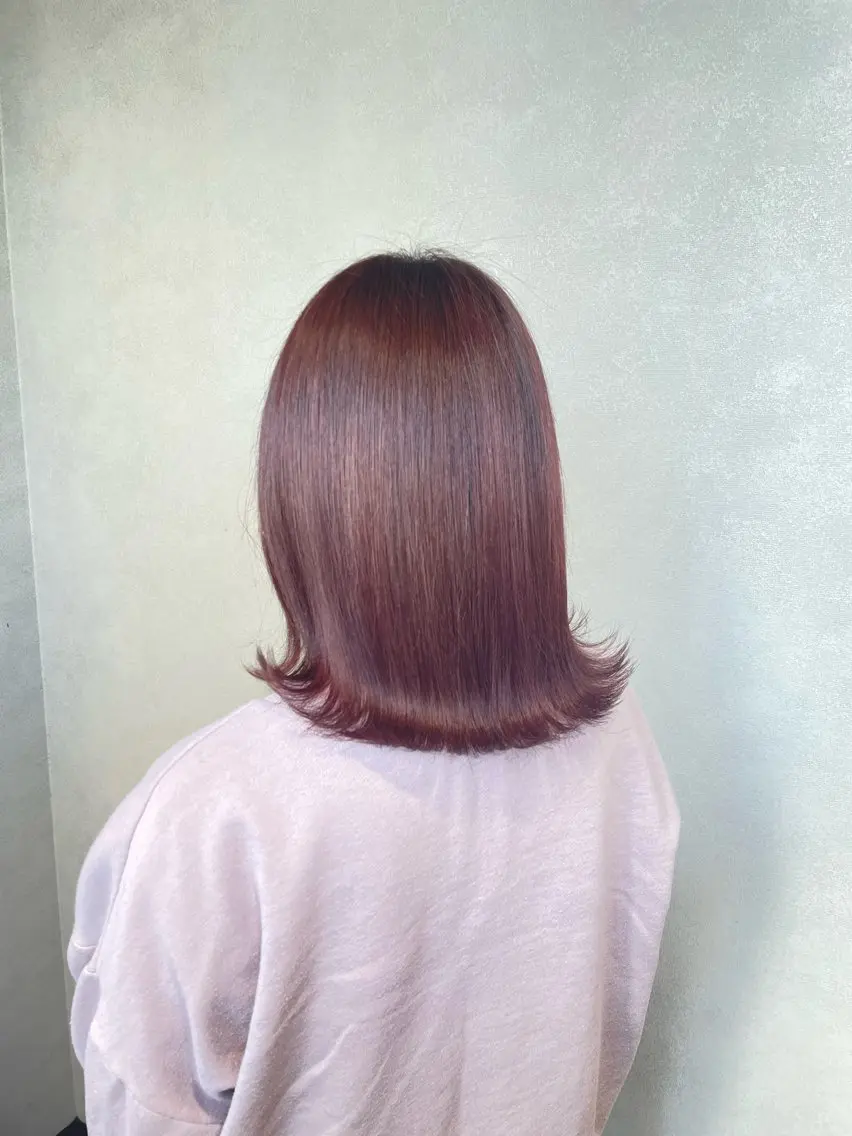 セミロング ピンクブラウン 西浦 安珠/艶カラーのヘアスタイル
