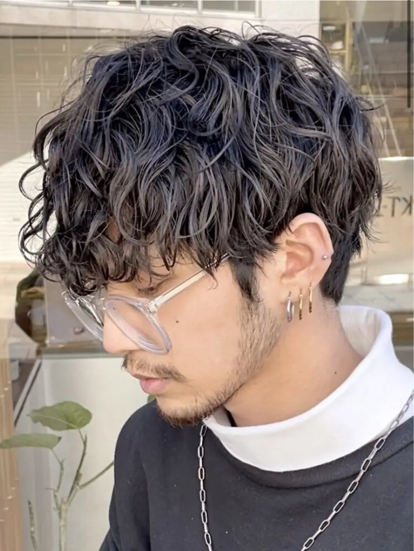 ミディアム パーマ メンズ カット パーマ パーマ特化🔥 ワタベリョウマのヘアスタイル