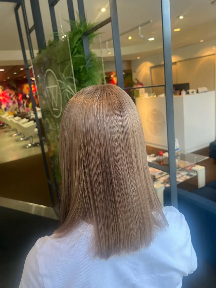 ミディアム カラー 高田 羊真のヘアスタイル