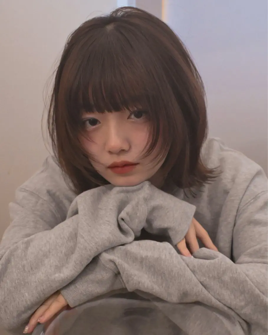 カラー aya / ニュアンスカラーのヘアスタイル