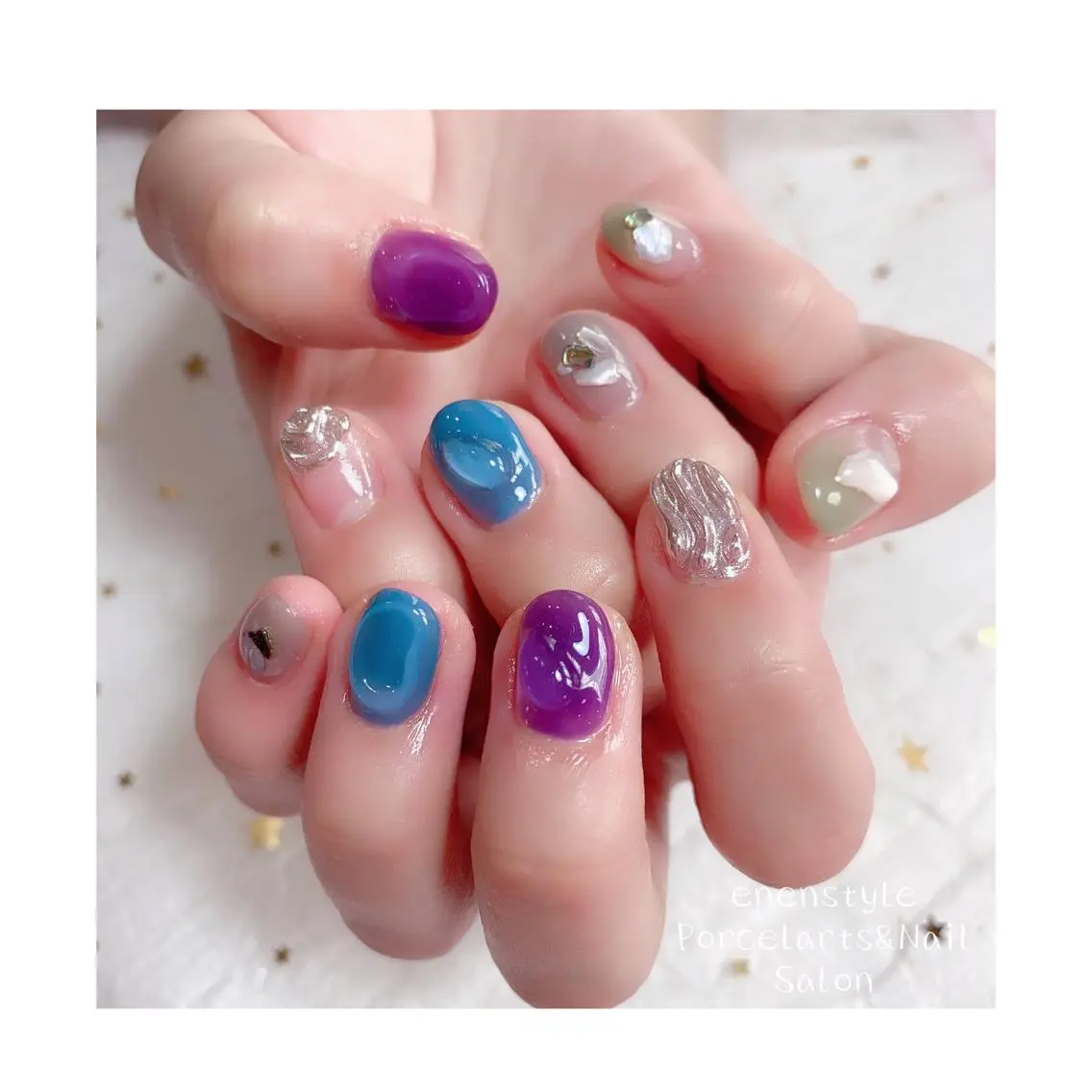 ショート ネイル ジェルネイル ニュアンスネイル オフィスネイル ワンカラーネイル パラジェル ハンドネイル 🐾enen style 🐾のネイルデザイン