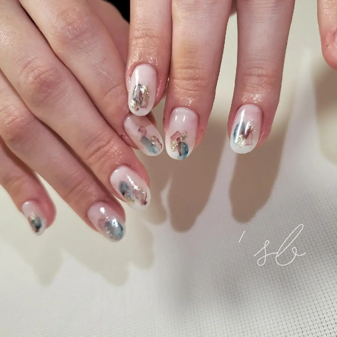ネイル ハンドネイル nailroom sb𓈒𓂂𓏸のネイルデザイン