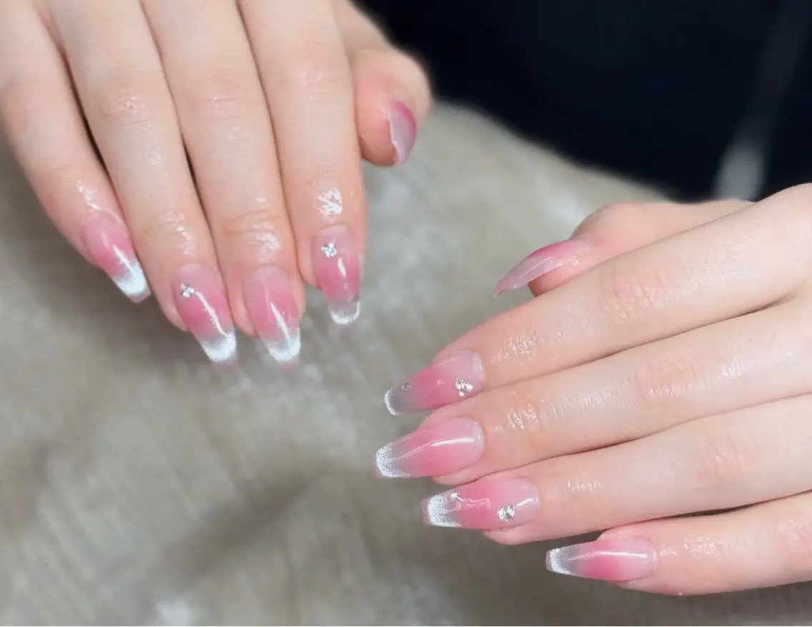 ネイル アートネイル フレンチネイル ジェルネイル 韓国ネイル マグネットネイル ハンドネイル Lenie Nailsのネイルデザイン