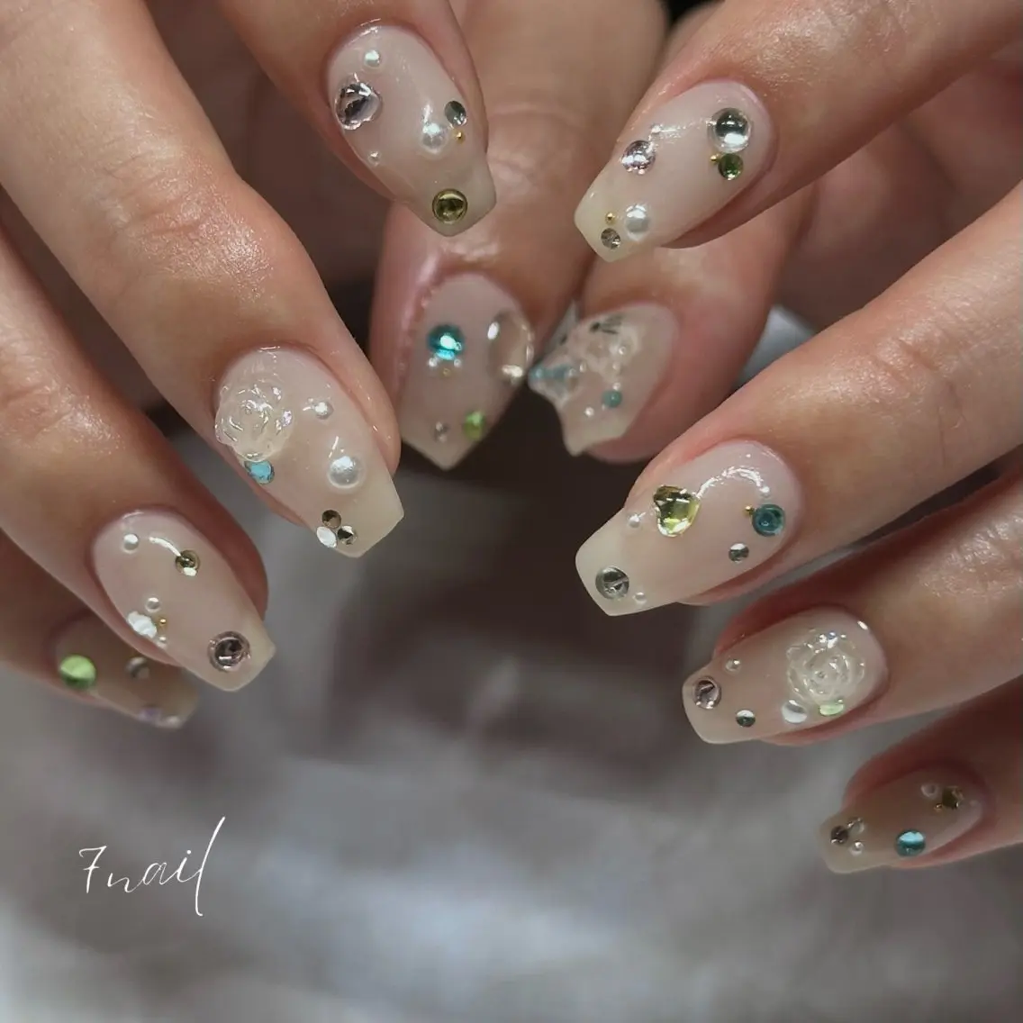ネイル ハンドネイル 7 NAILのネイルデザイン