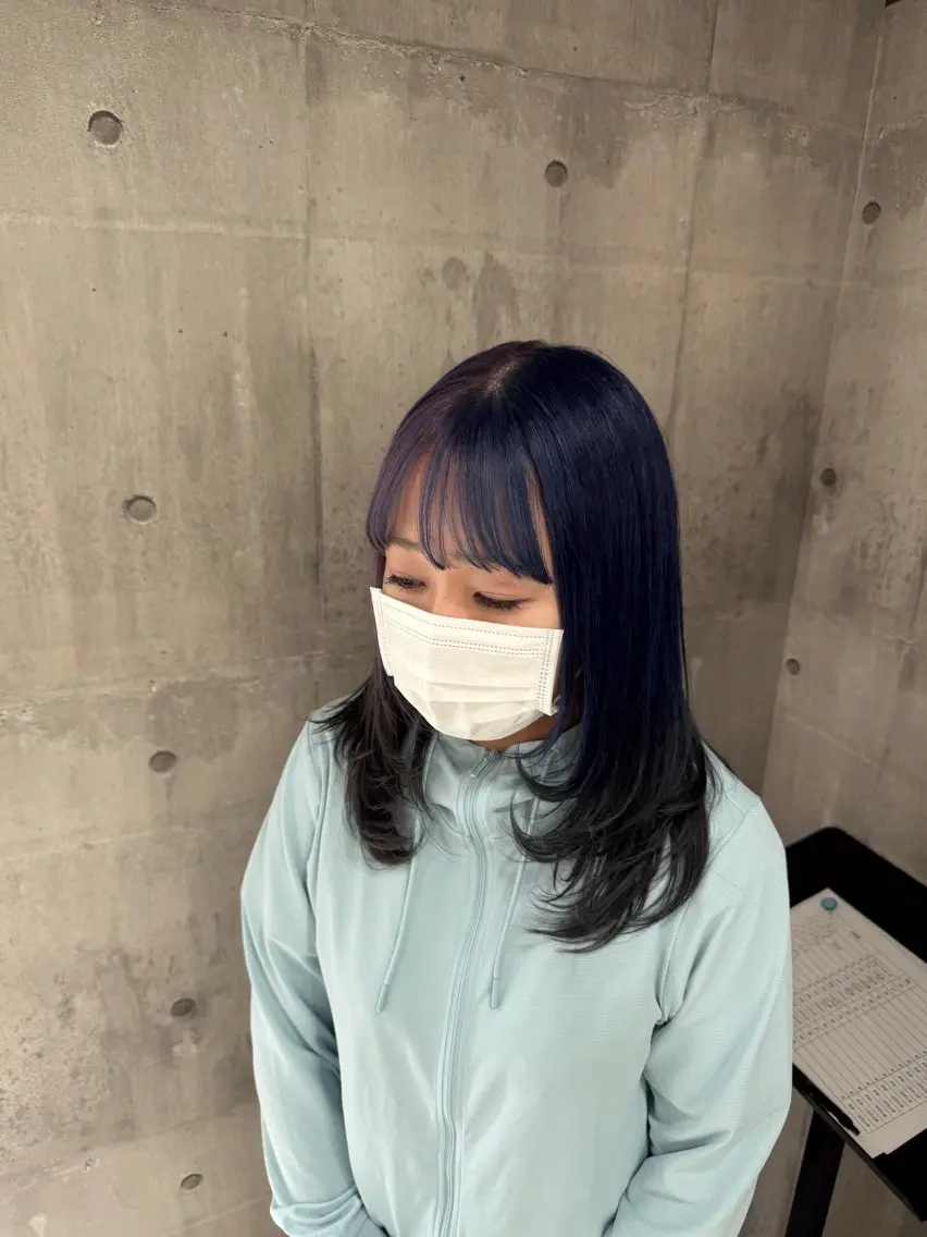 セミロング カラー メンズ デザインカラー レイヤーカット ヘアカラー トリートメント ☁️かずき☁️青.紫 推し活カラー💫のヘアスタイル
