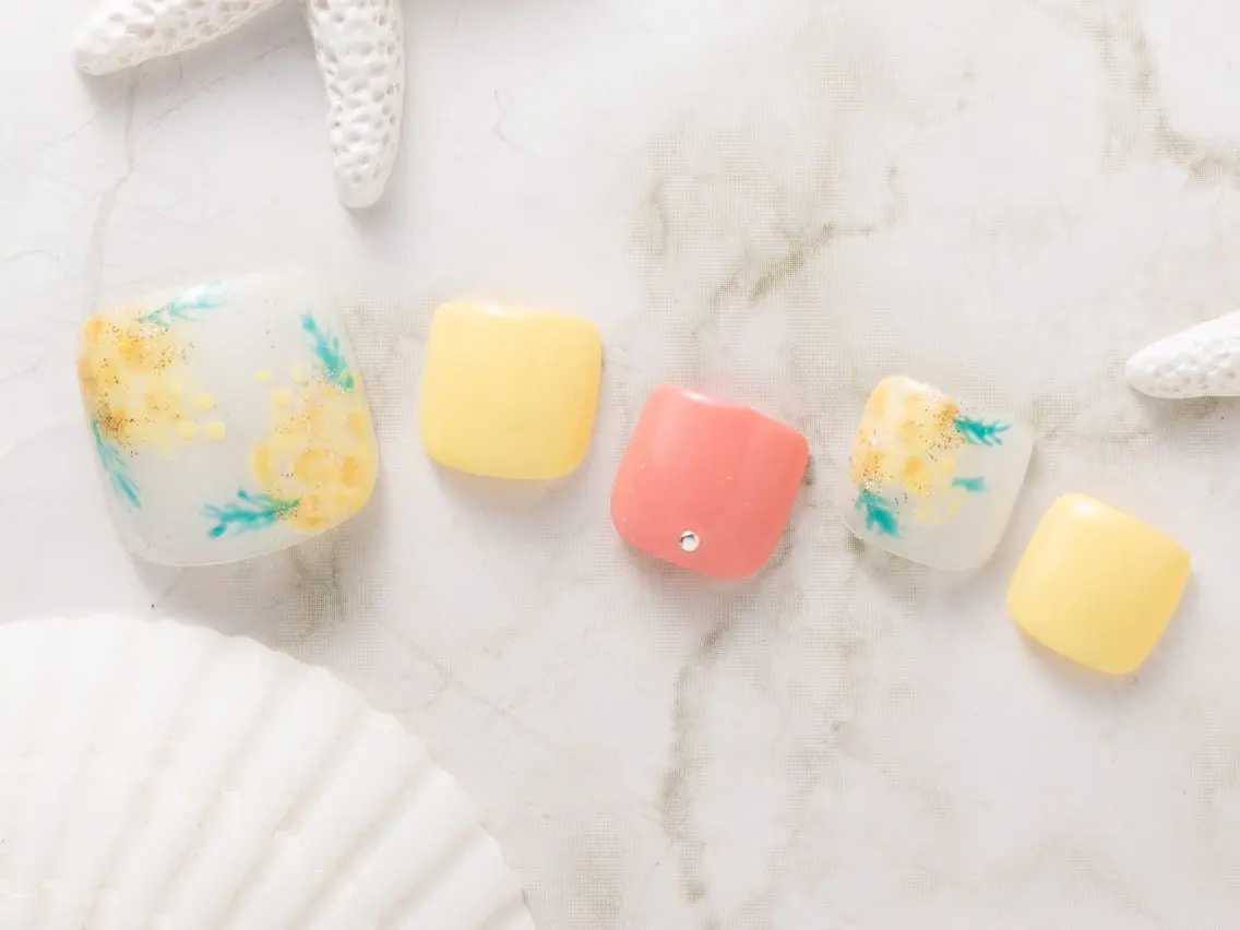 ネイル NailSalon MAHINAのネイルデザイン