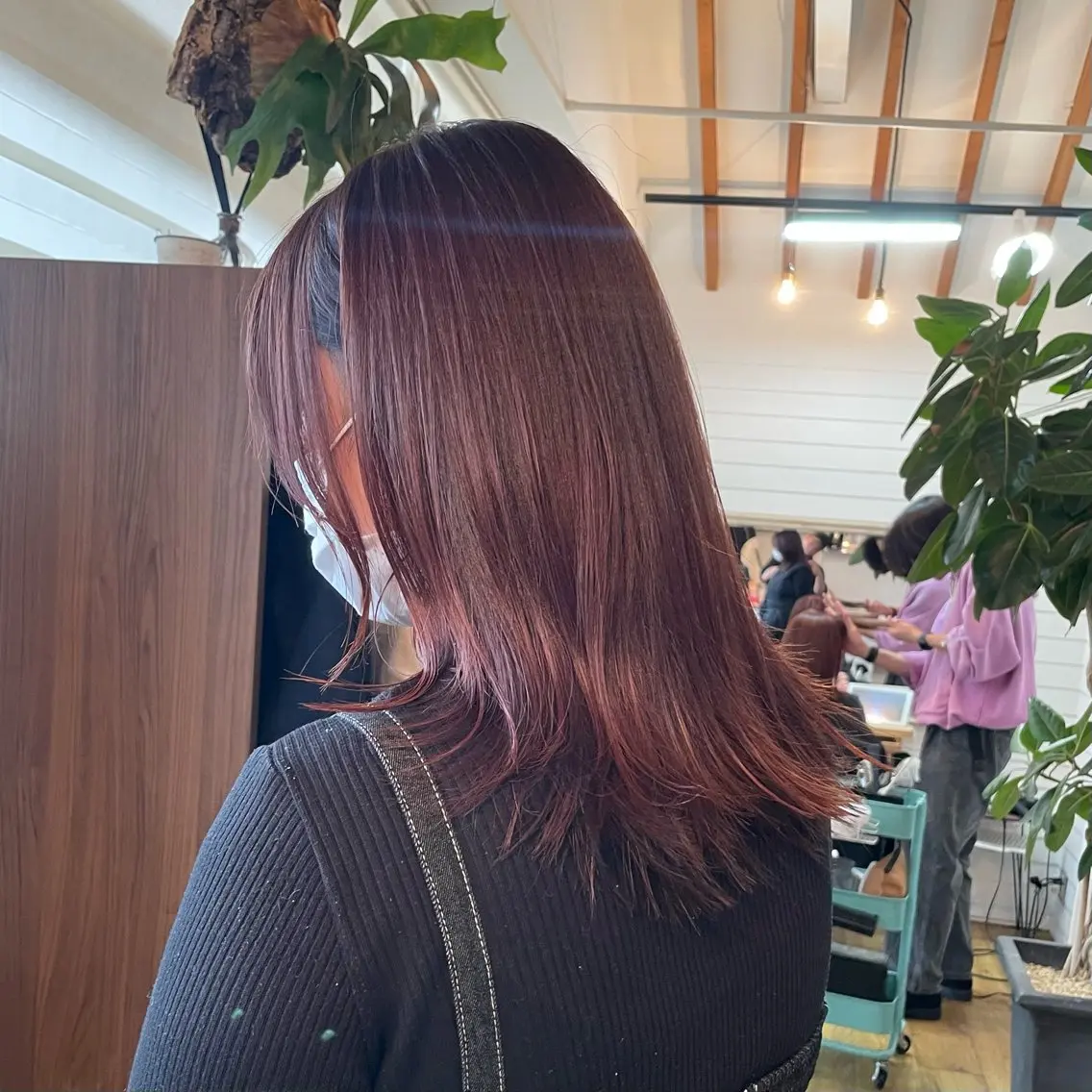 セミロング カラー ハイライトカラー ハイライト 奥田 誠司のヘアスタイル