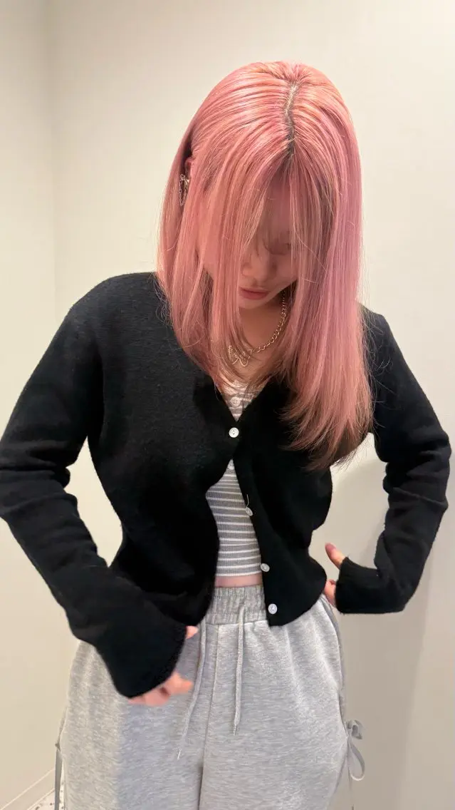 セミロング ヘアカラー カラーモデル募集中 Rei🐈‍⬛/大宮のヘアスタイル