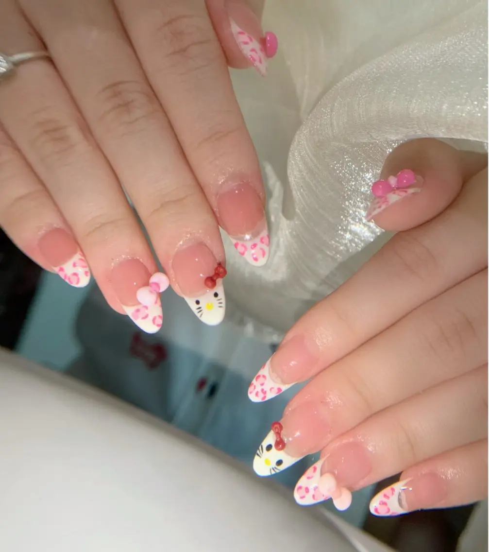 ネイル チークネイル 桜ネイル 長さ出し フットネイル ジェルネイル ハンドネイル Maika's nailのネイルデザイン