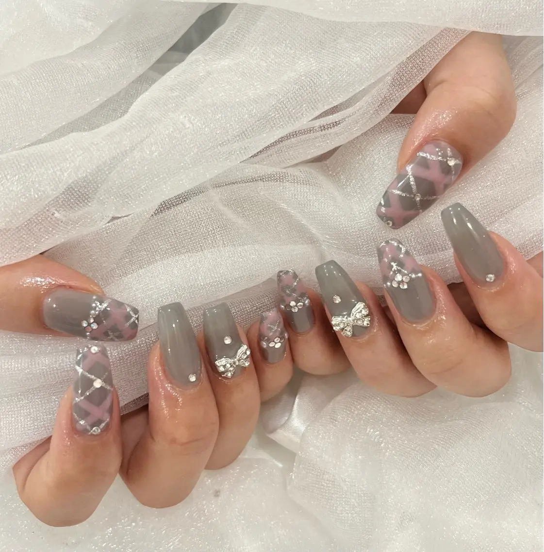 ネイル SALON ELVI.のネイルデザイン