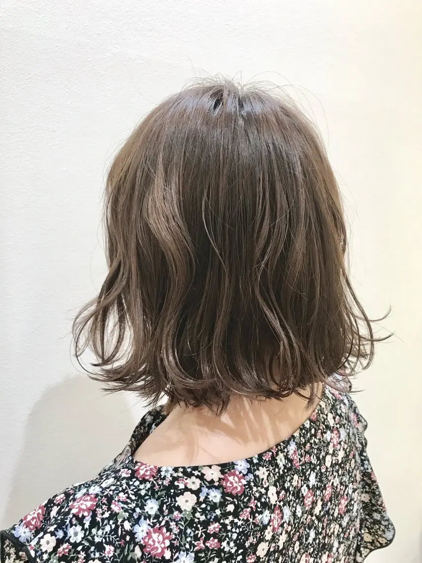 ミディアム 韓国風ブラウンカラー 🤎京香🤎のヘアスタイル