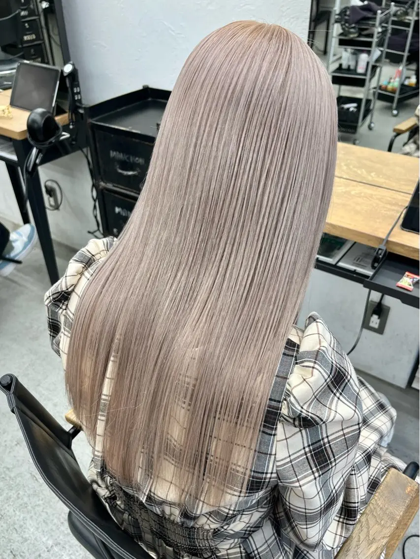 【🫶お得SET🤍💫】カット+トリプルカラー+うる艶ﾄﾘｰﾄﾒﾝﾄの写真