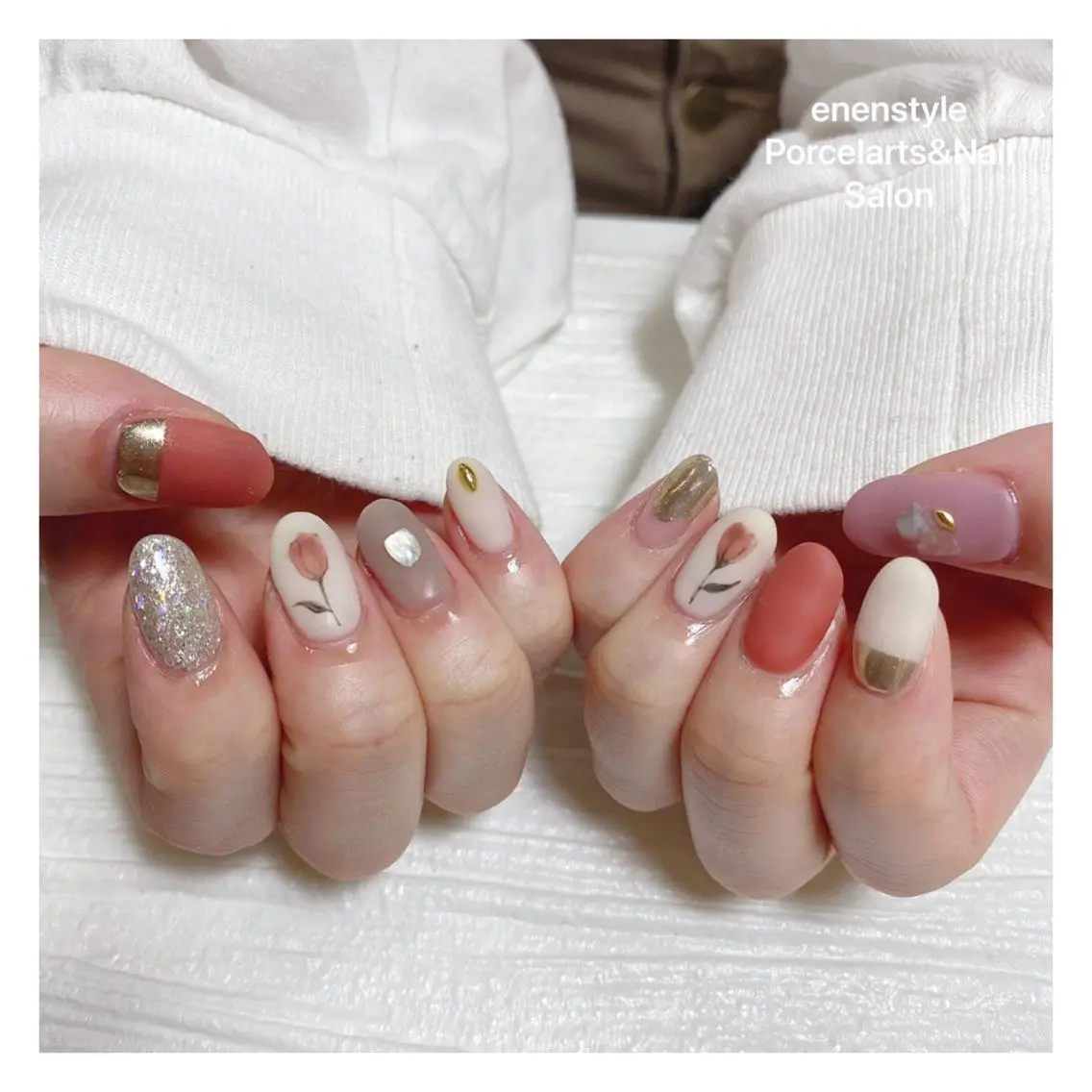ミディアム ネイル ハンドネイル 🐾enen style 🐾のネイルデザイン
