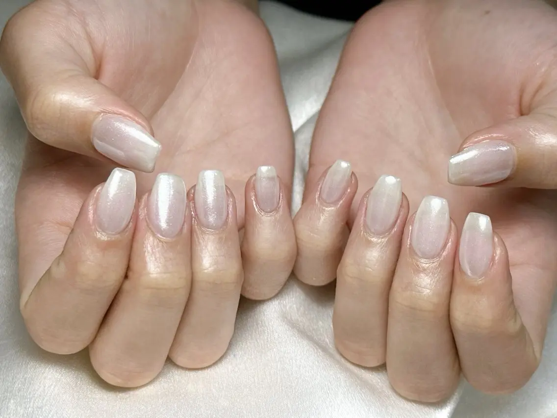 ネイル オーロラネイル フットネイル フレンチネイル ジェルネイル マグネットネイル ハンドネイル kiki nail たまプラーザのネイルデザイン