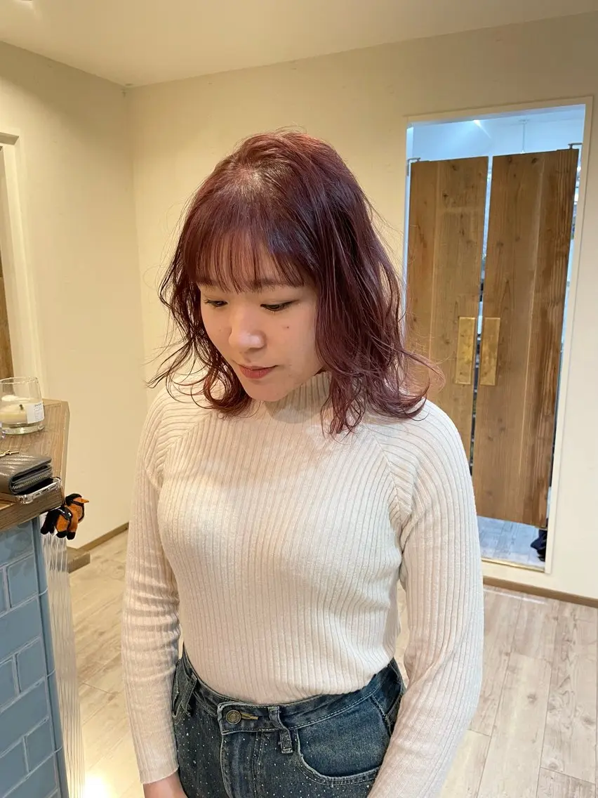 ミディアム カラー カット ヘアカラー トリートメント 渋谷 留菜のヘアスタイル