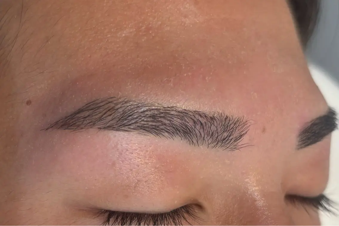 アイブロウ 🍒Yui 🍒eyelashの眉毛・アイブロウイメージ