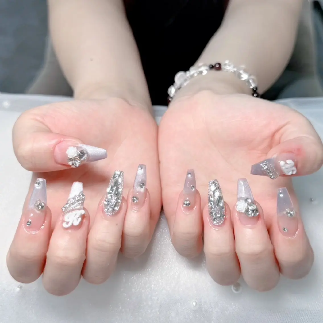 ネイル ハンドネイル 　miyu.nail yukino のネイルデザイン