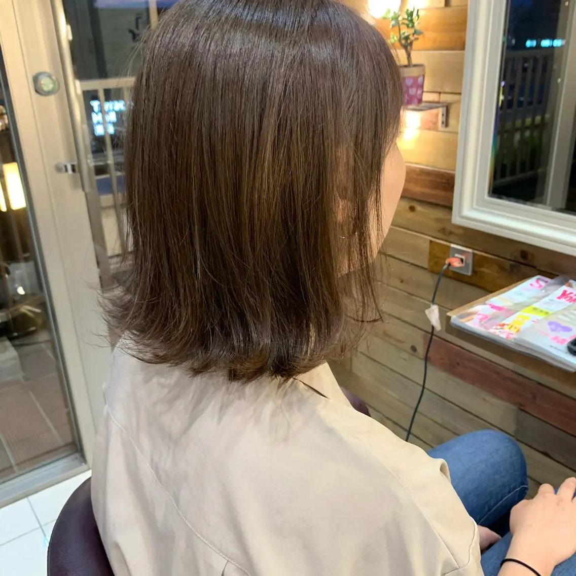 カラー 黒田瀬奈/ボブ まろやかベージュのヘアスタイル