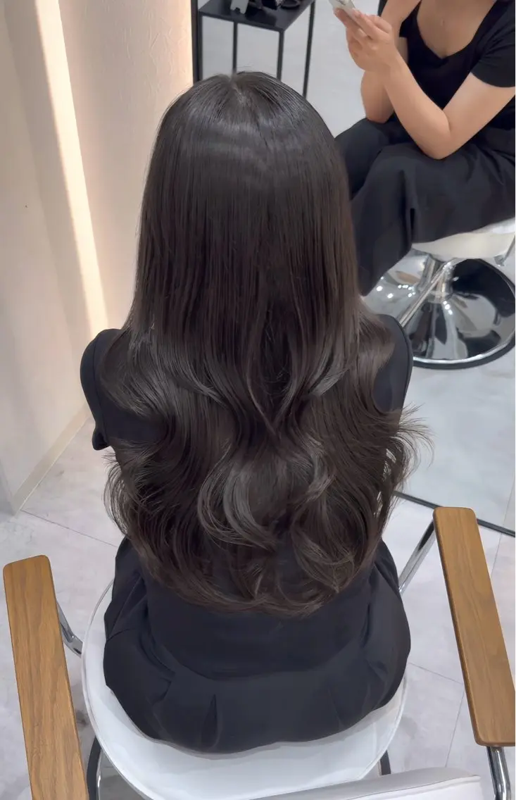 ロング ヘアカラー 韓国ヘア🩶侑矢 艶髪透明感/福岡のヘアスタイル